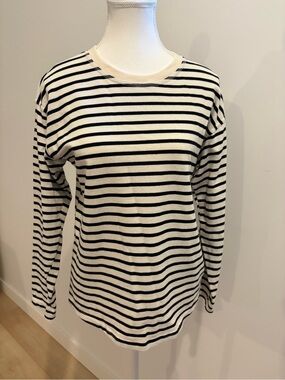 Classic Black & White Striped Long Sleeve light weight sweatshirt